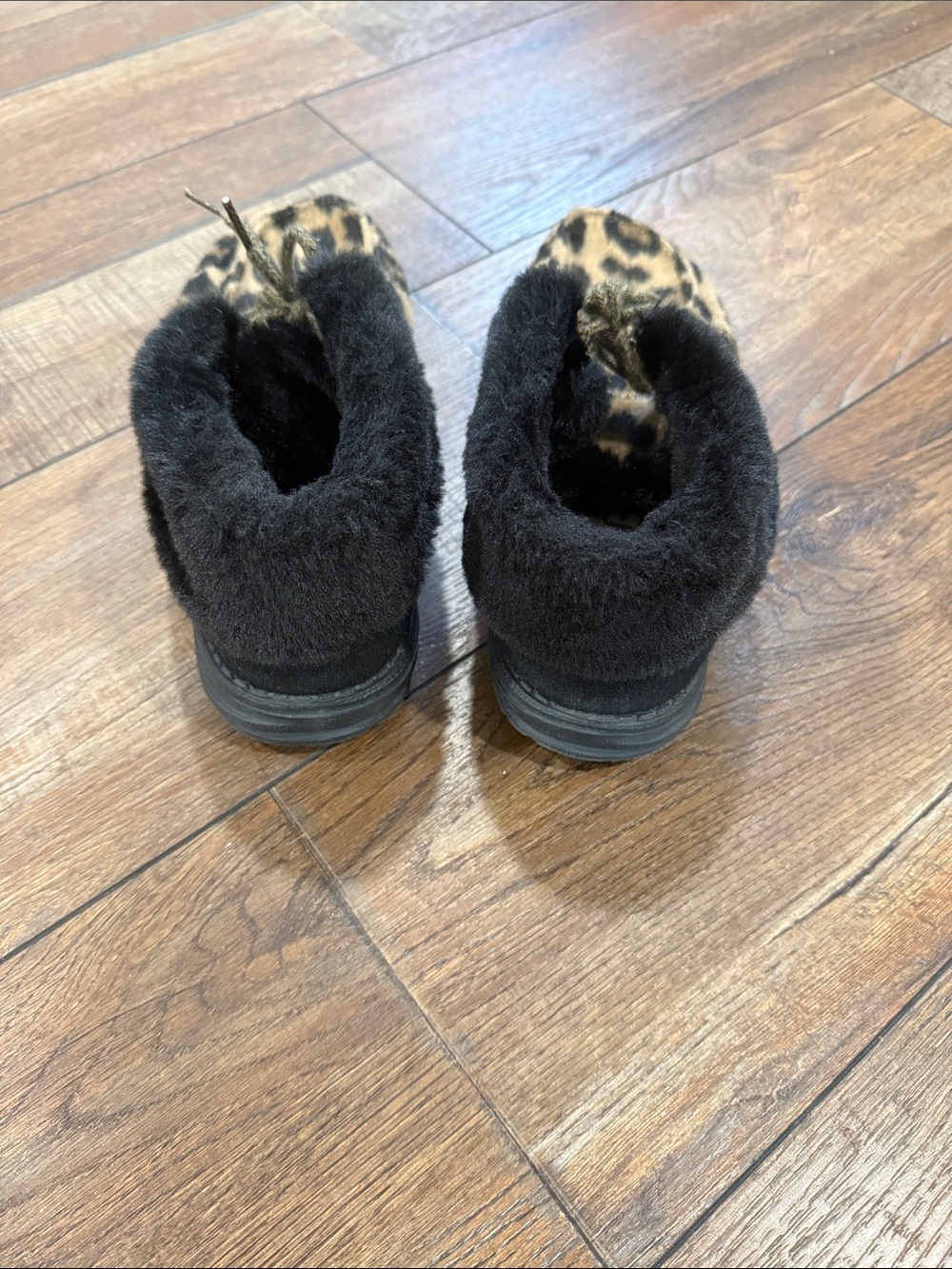 Hey Dude Leopard Print Faux Fur Lined Moccasin Boots - Picture 2 of 3